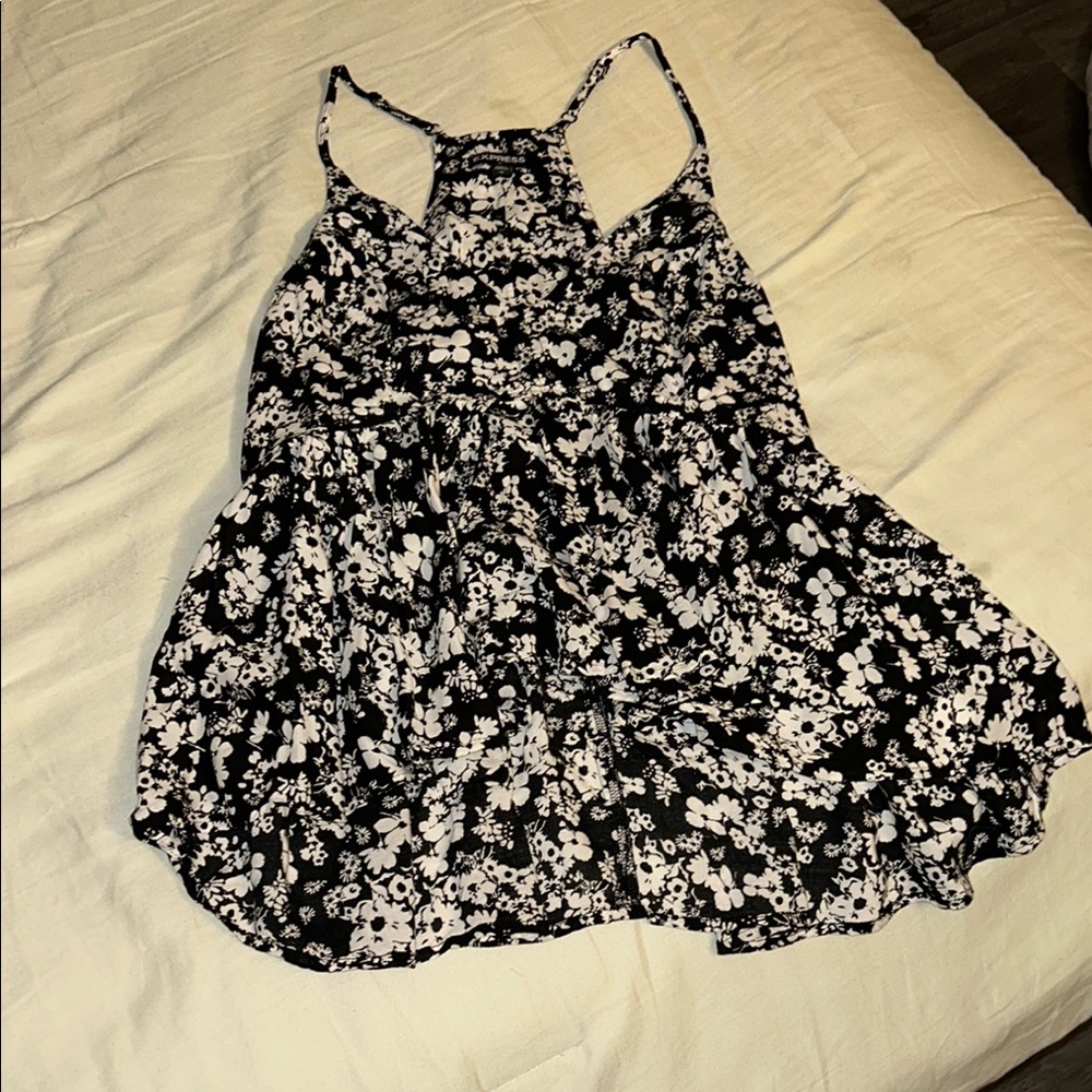 Express Black and White Relaxed Camisole